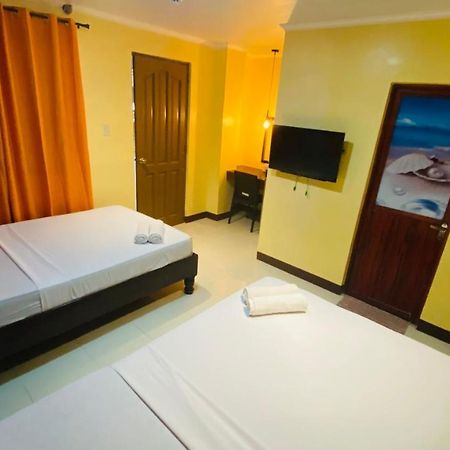Vicente Aguirre Rooms Boracay Island Екстер'єр фото