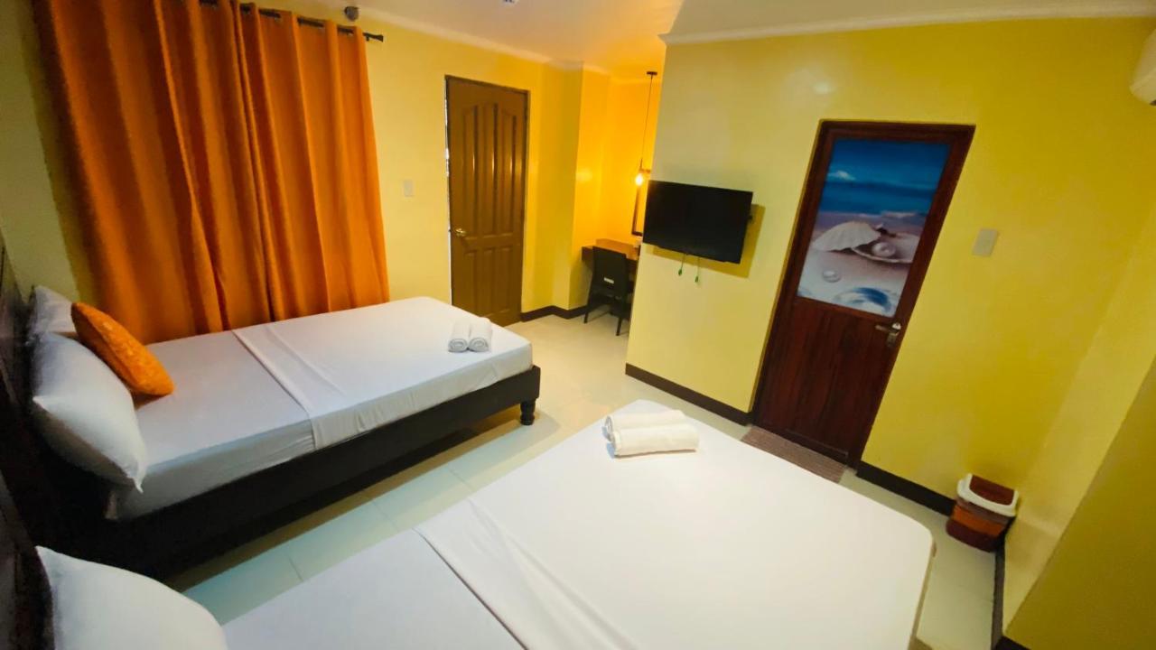 Vicente Aguirre Rooms Boracay Island Екстер'єр фото