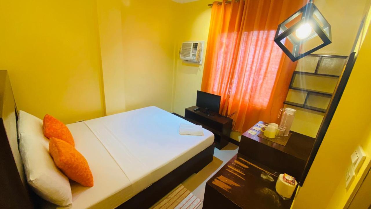 Vicente Aguirre Rooms Boracay Island Екстер'єр фото